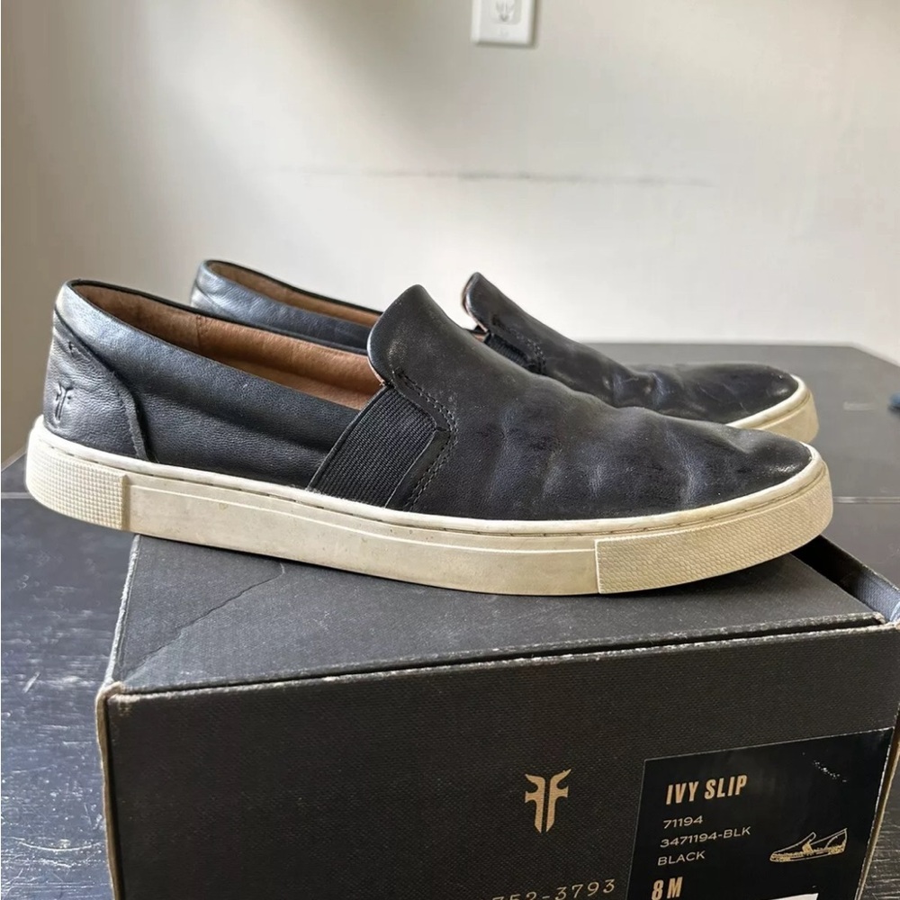 Frye Ivy Black Leather Sneaker, size 8 - Picture 2 of 6